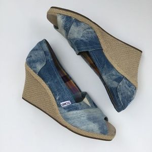 NWOT TOMS Women’s Wedges Shoes Denim Size 8